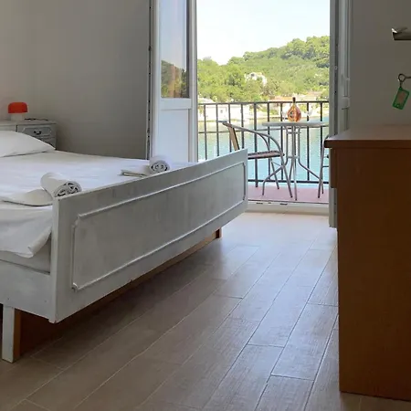 Apartments By The Sea Okuklje, Mljet - 4912 Lägenhet *